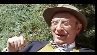 Kibaszott két fiatal hölgy a mi anyu kiveri dicsőségünkre.