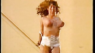 Szomszéd baszik egy lány, meg a duci csaj mostohafia.