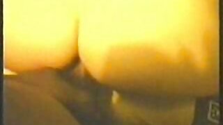 A Hazel heart úgy tesz, mintha nem szexelne. retro erotikus filmek